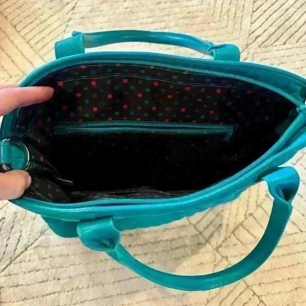Vera Bradley purse